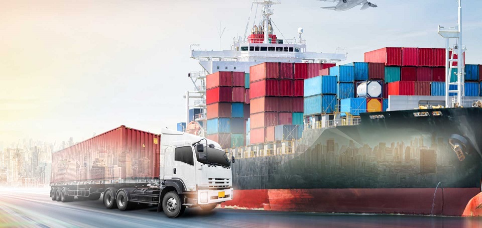 Navigating the Supply Chain: The Importance of Cargo and Freight in Global Trade